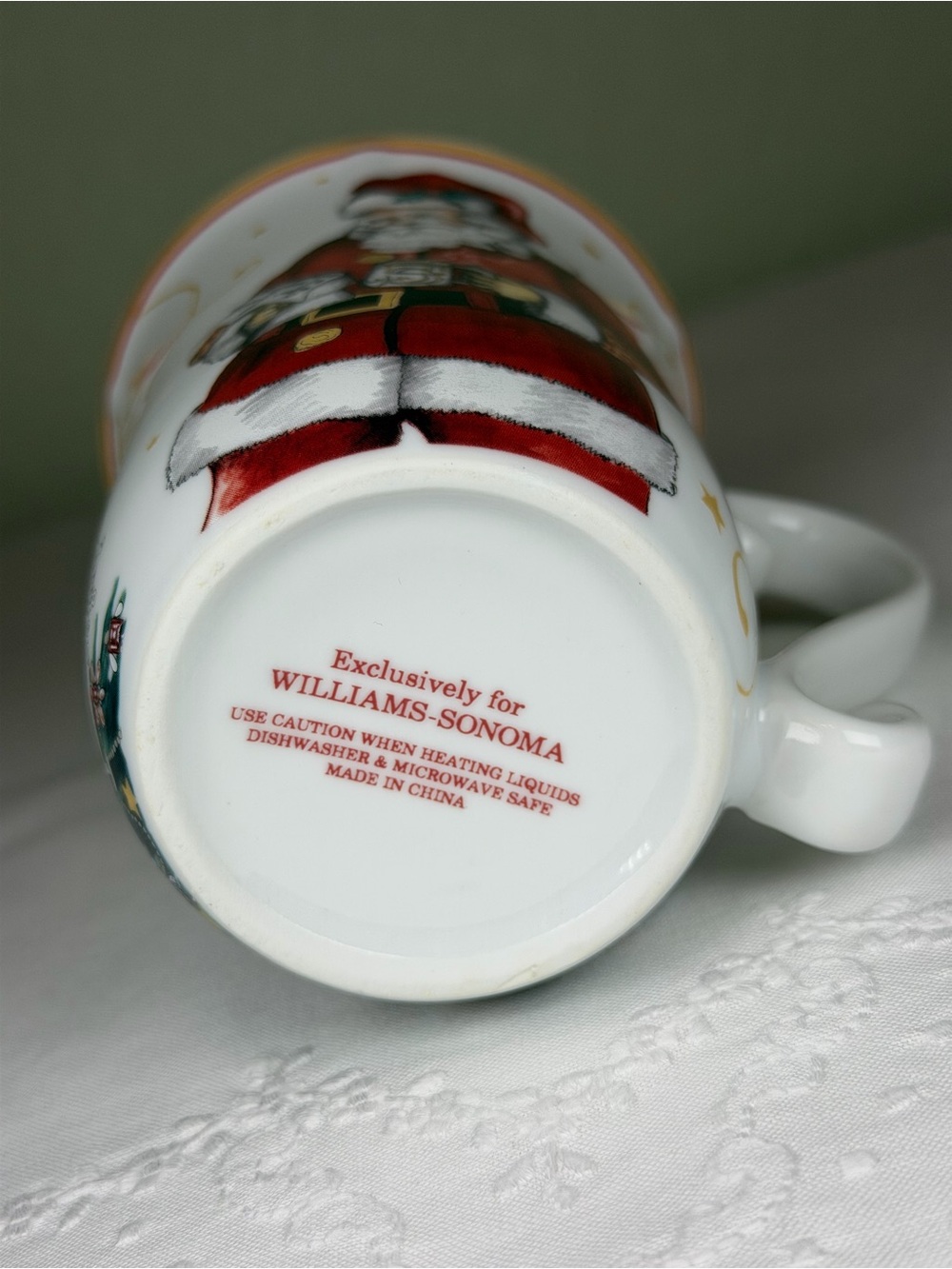 Williams-Sonoma Santa Christmas Mug Holiday Porcelain Curved Handle Collectible - Picture 4 of 9